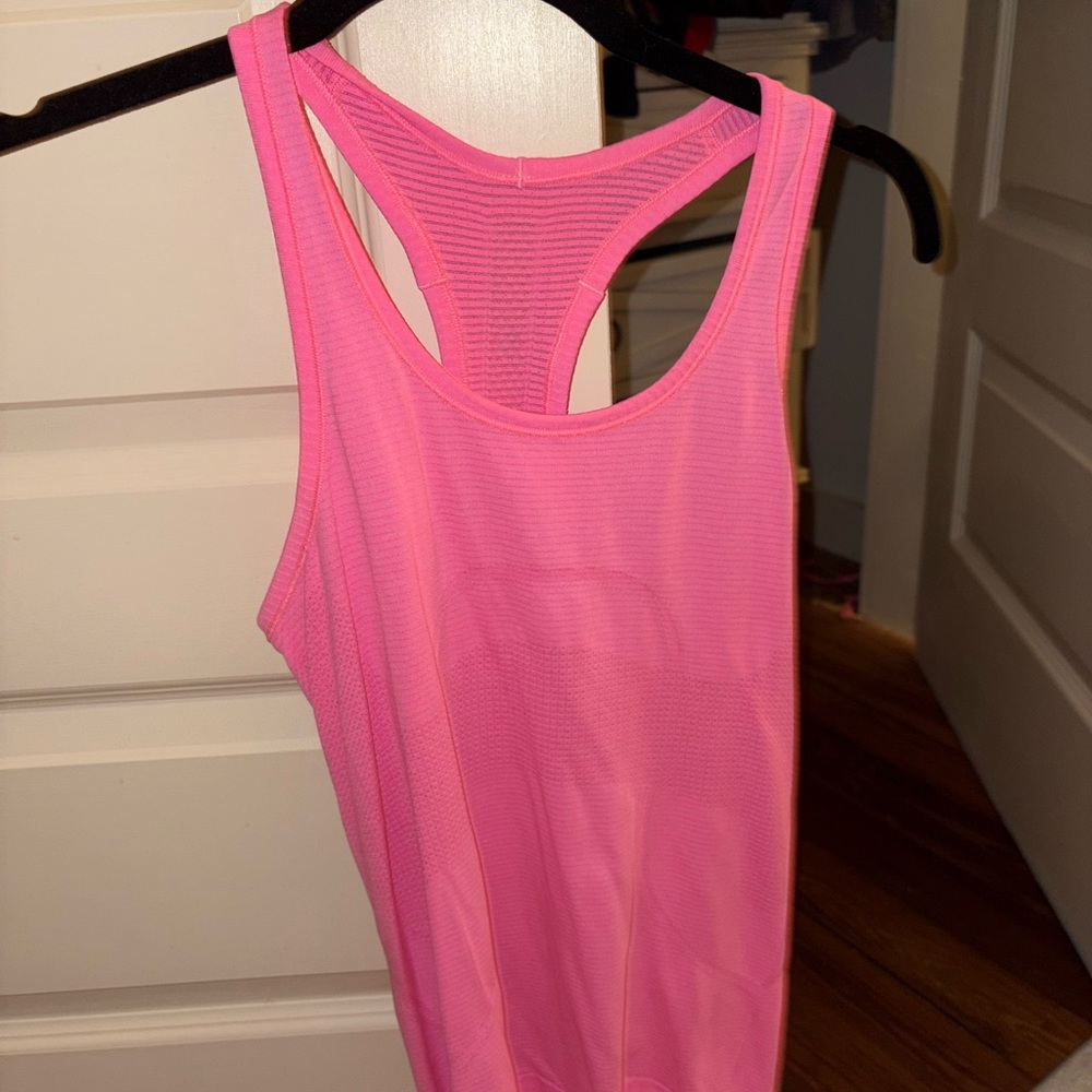 Pink race back lululemon tank